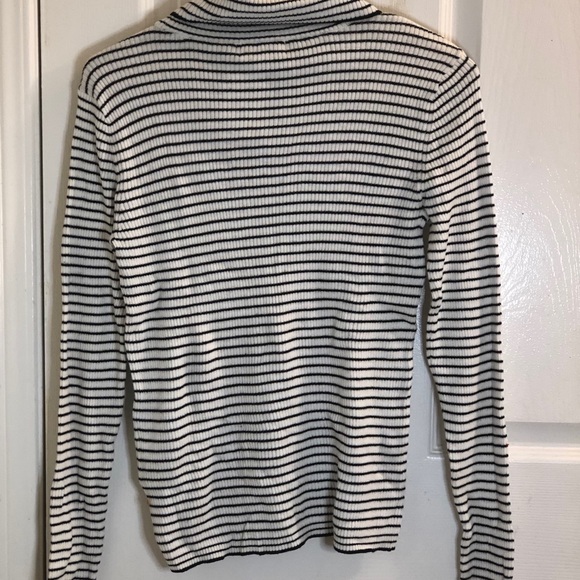 H&M striped turtle neck sweater - Picture 5 of 6